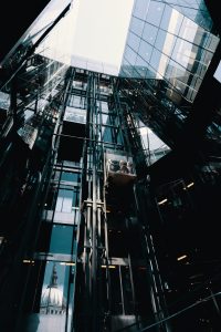 How to create your best elevator sales pitch - Sales and Lead Generation Tips from B2B Sales Connections